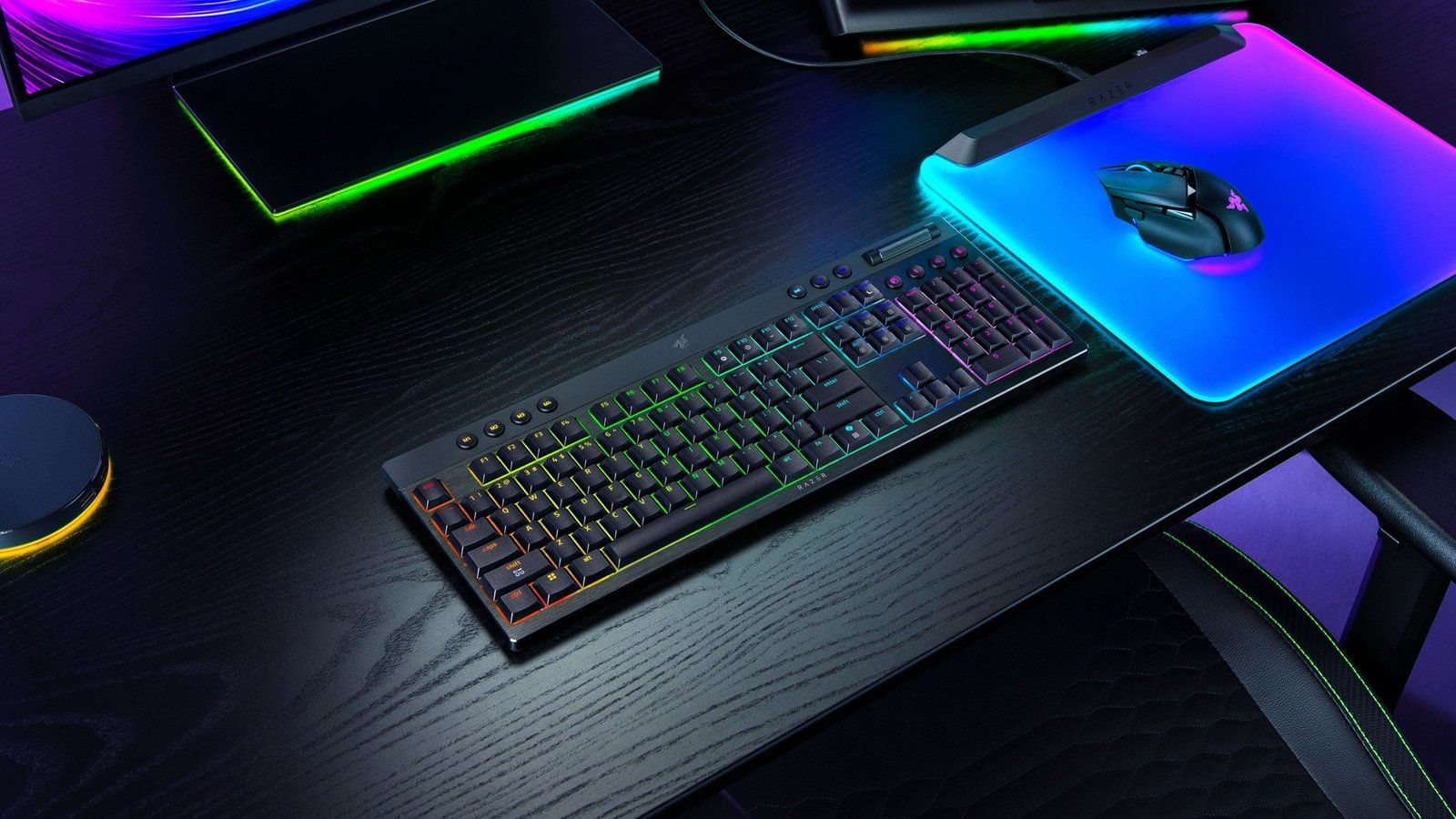 Razer anuncia teclado BlackWidow V4 Low-Profile; lançamento no Brasil fica para janeiro de 2026 - Imagem do artigo