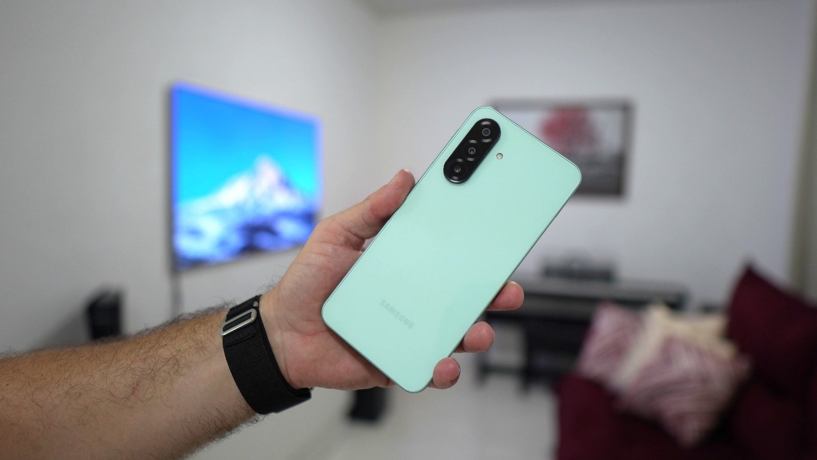 Galaxy A26 surge no Geekbench com Android 16 e One UI 8 em testes iniciais - Imagem do artigo