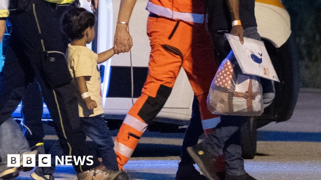 Jovem palestina evacuada de Gaza para tratamento na Itália morre dois dias após chegada - Imagem do artigo